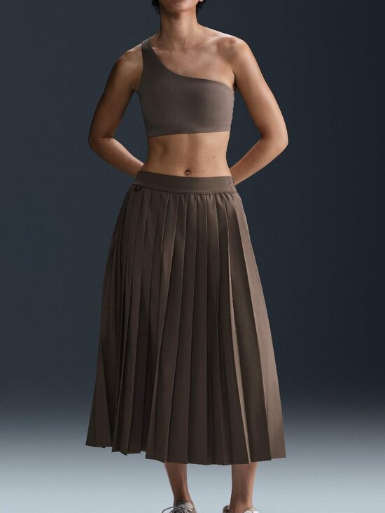 Nike Dresses & Skirts - Nike 24.7 PerfectStretch Brown Dri Fit Pleated Skirt
